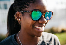 Load image into Gallery viewer, Glossy Tortoise Shell / Green Moonshine Mai Tais
