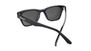 Glossy Black / Smoke Seventy Nines