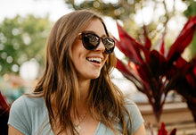 Load image into Gallery viewer, Glossy Tortoise Shell / Amber Mary Janes
